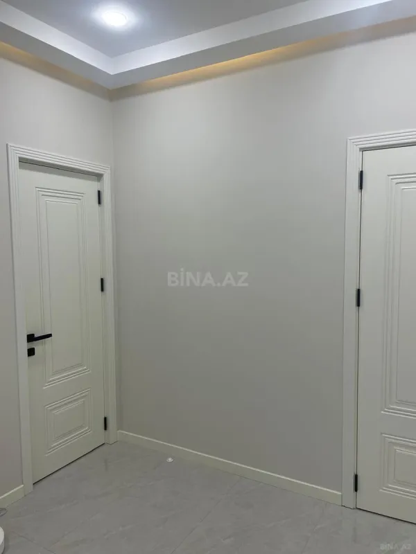 Satılır 2 otaqlı mənzil 100 m²