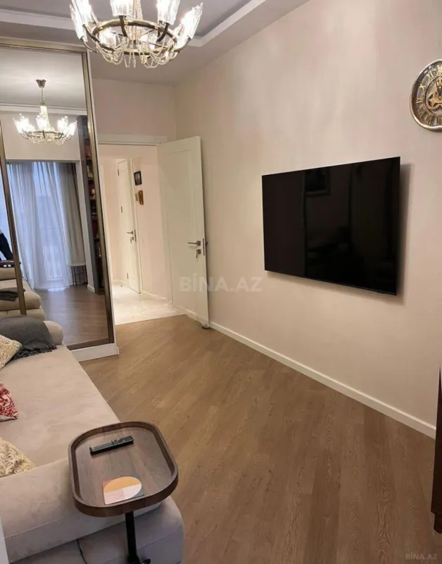Satılır 3 otaqlı mənzil 92 m²