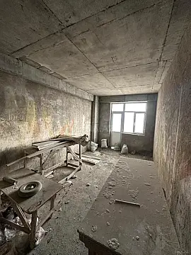 Satılır 2 otaqlı mənzil 56 m²