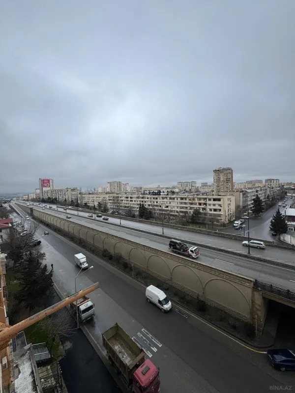 Satılır 2 otaqlı mənzil 60 m²