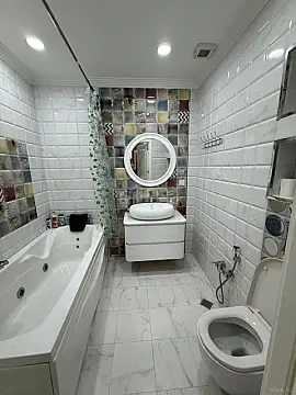 Kirayə verilir 2 otaqlı mənzil 80 m²