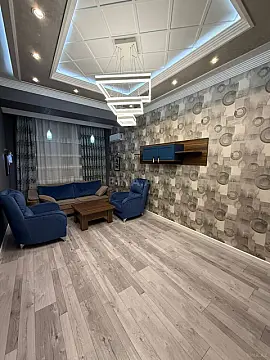 Kirayə verilir 2 otaqlı mənzil 80 m²