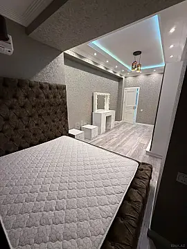 Kirayə verilir 2 otaqlı mənzil 80 m²