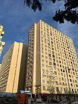 Kirayə verilir 2 otaqlı mənzil 80 m² — Bakı, İnşaatçılar 2 otaq 80.00 m²