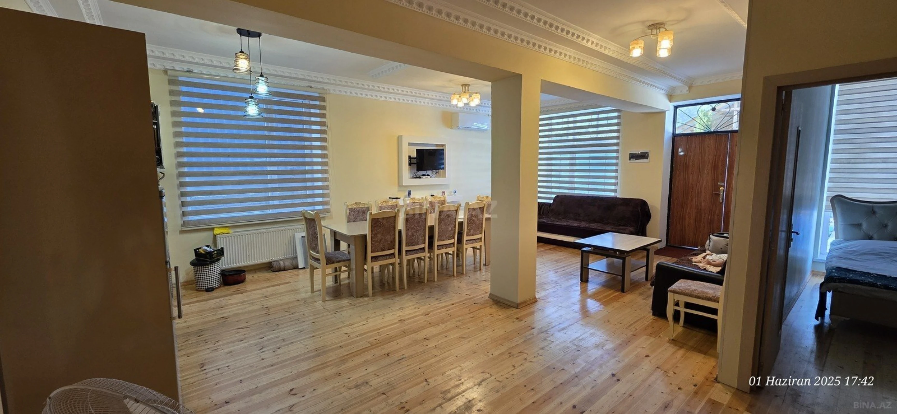 Satılır 6 otaqlı həyət evi 200 m²