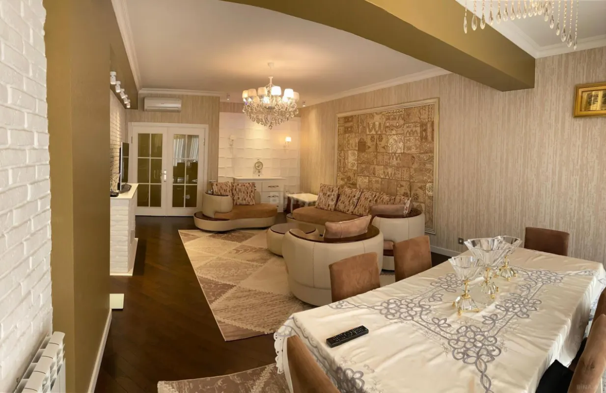 Kirayə verilir 3 otaqlı mənzil 114 m²