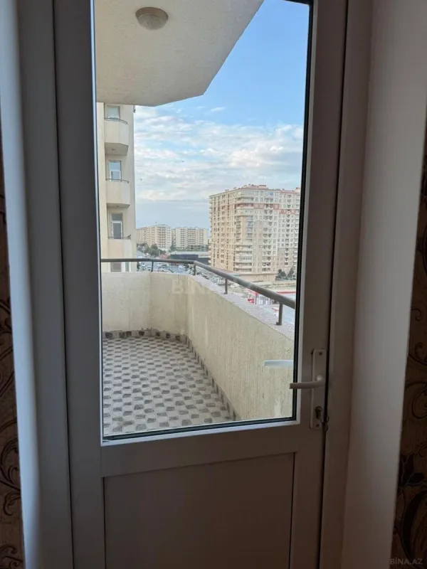Satılır 2 otaqlı mənzil 85 m²