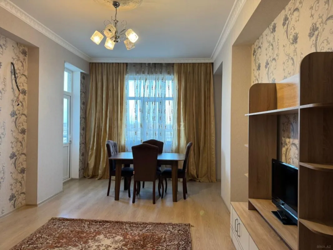 Satılır 2 otaqlı mənzil 85 m²