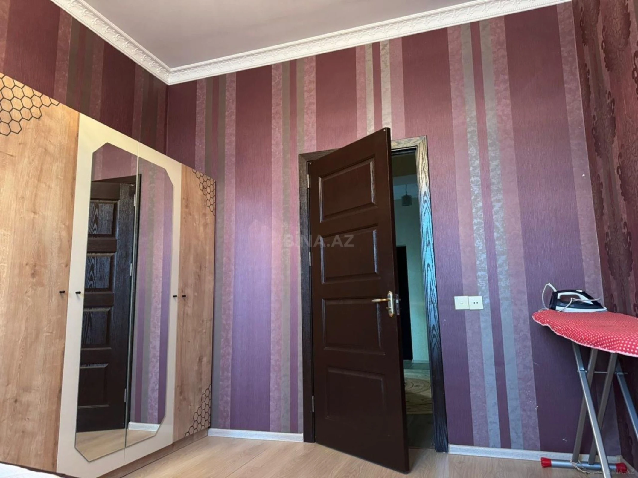 Satılır 2 otaqlı mənzil 85 m²