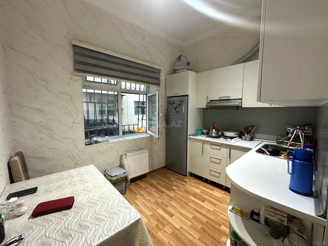 Satılır 3 otaqlı mənzil 70 m²