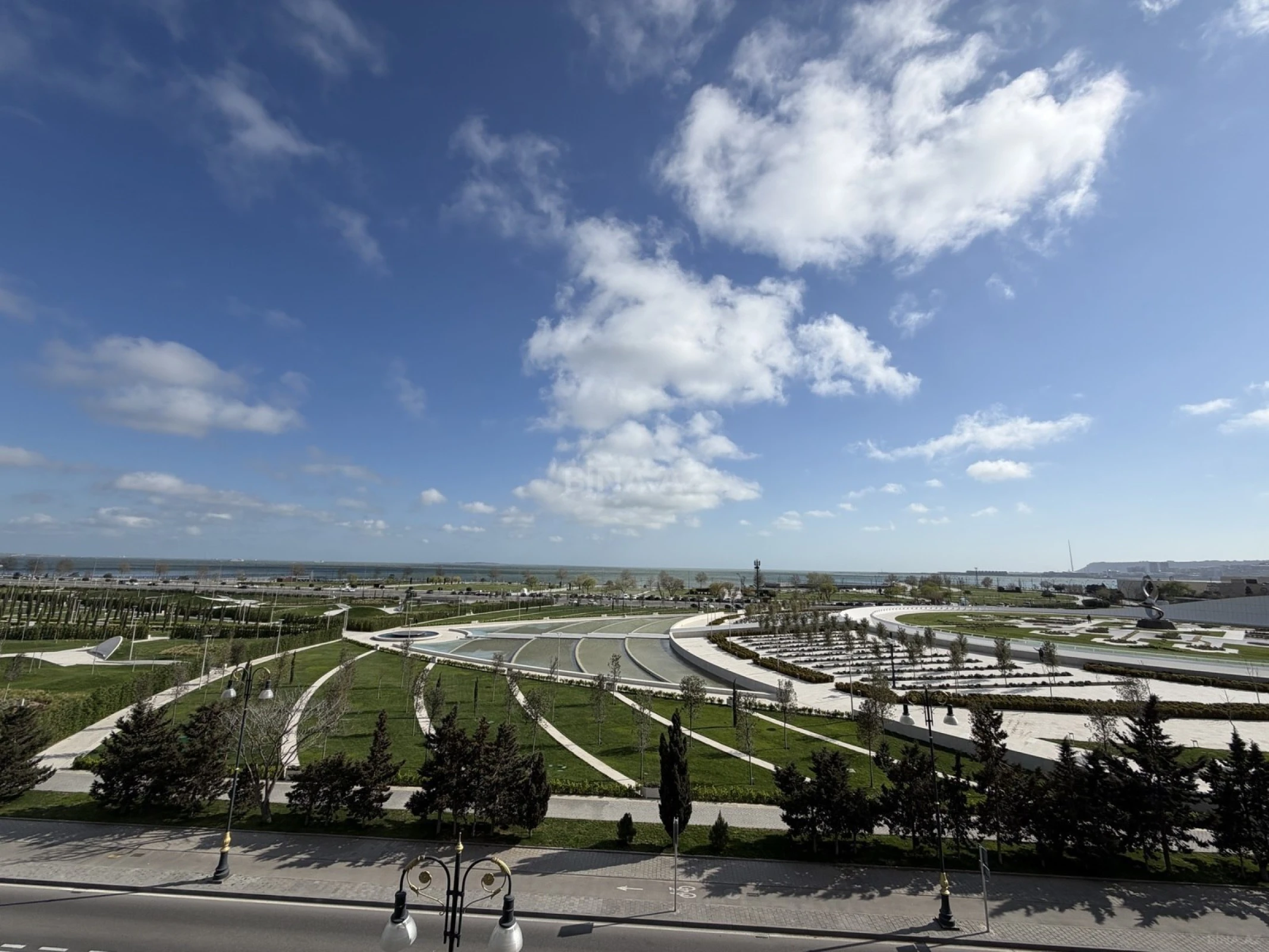 Satılır 3 otaqlı mənzil 70 m²