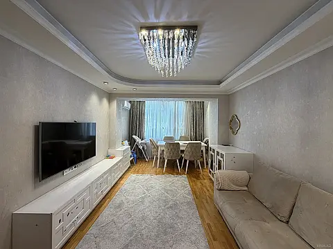 Satılır 3 otaqlı mənzil 70 m²