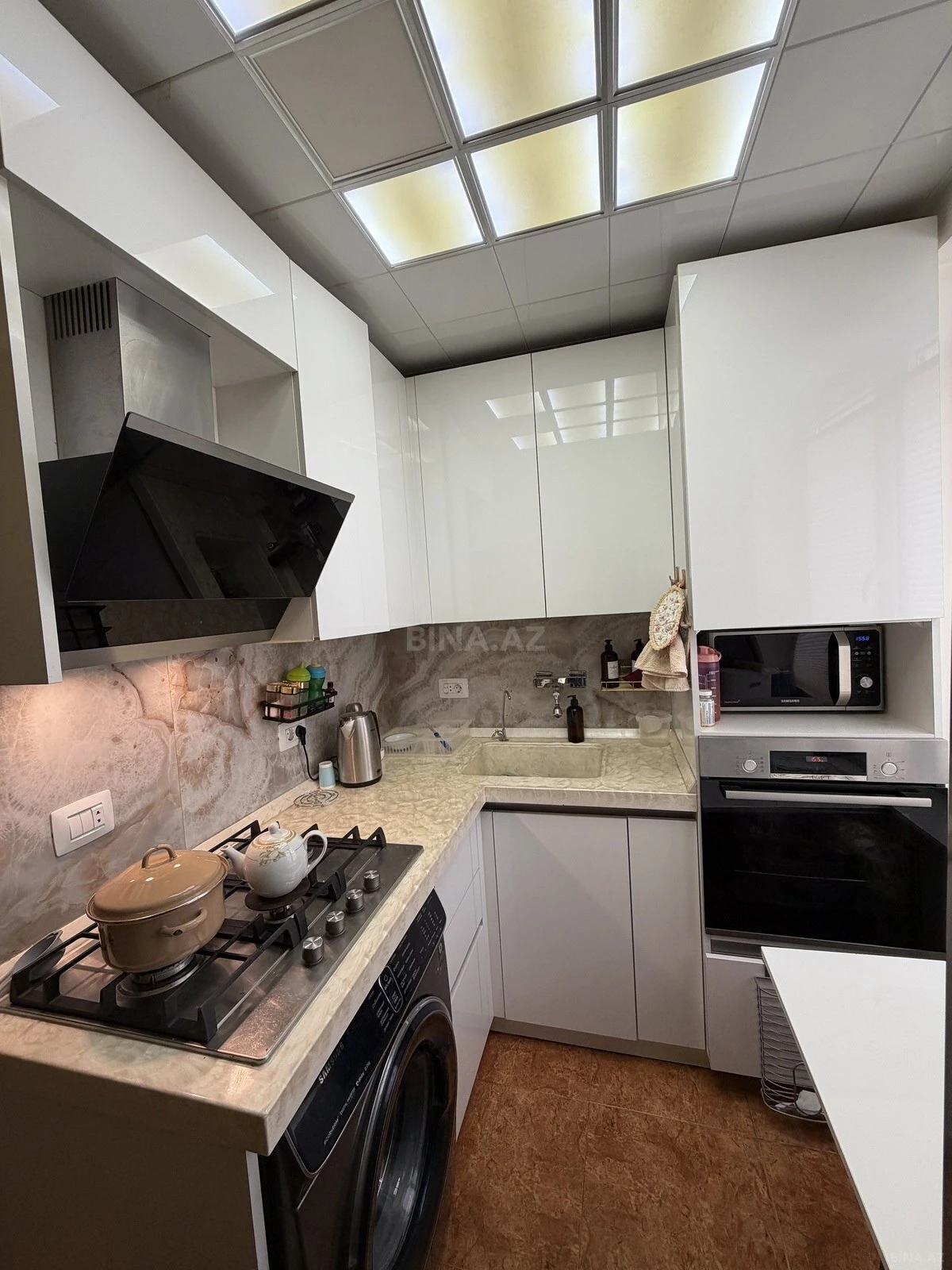 Satılır 3 otaqlı mənzil 70 m²