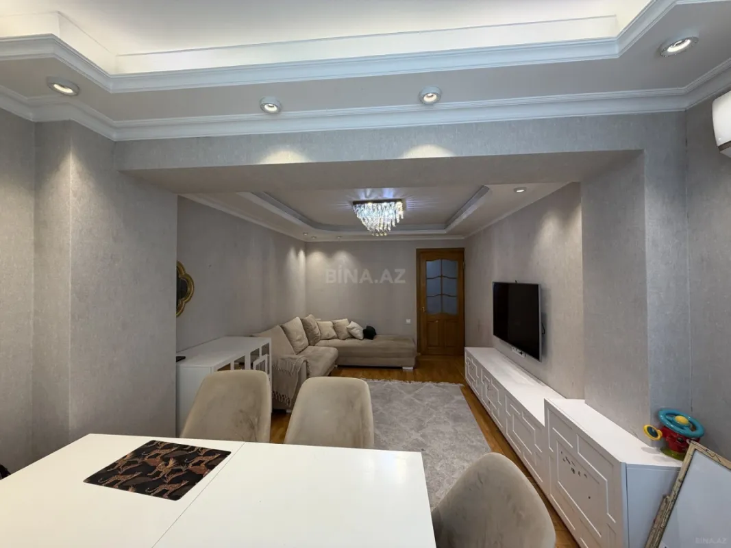 Satılır 3 otaqlı mənzil 70 m²