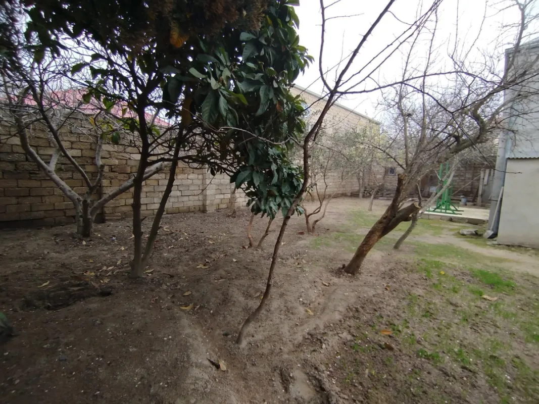 Satılır torpaq sahəsi 2 m²