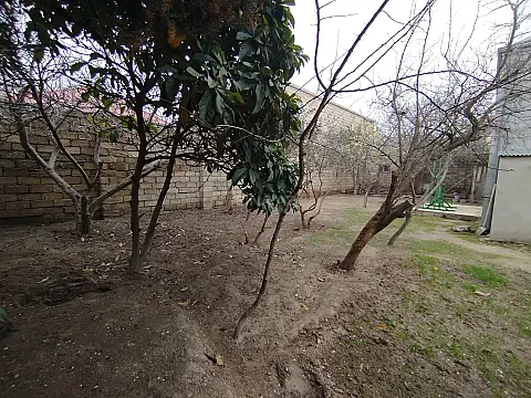 Satılır torpaq sahəsi 2 m²