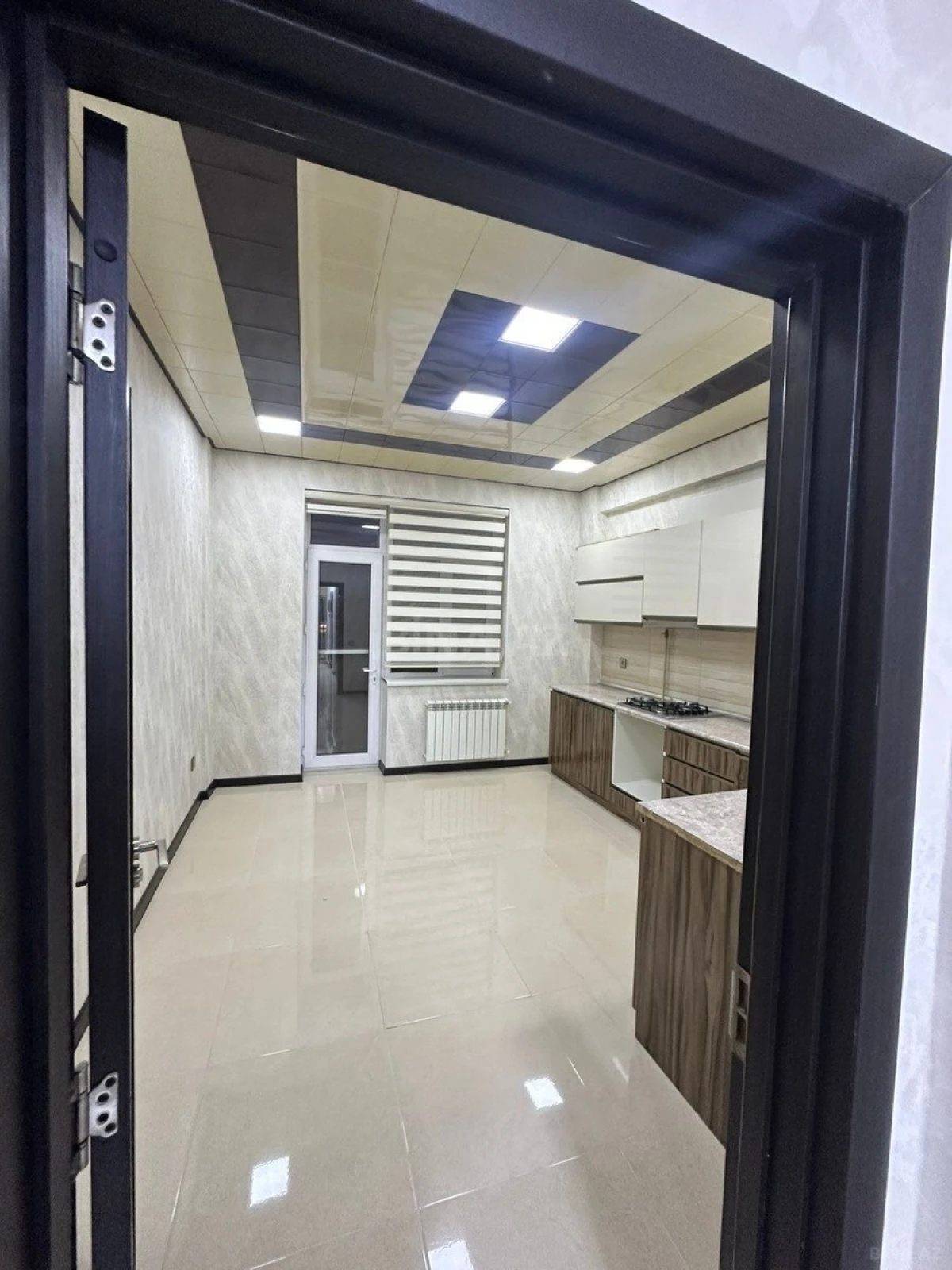 Satılır 3 otaqlı mənzil 125 m²