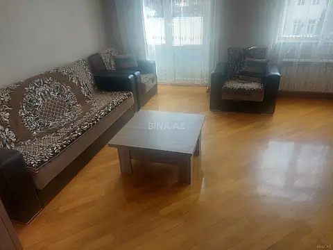 Kirayə verilir 2 otaqlı mənzil 70 m²