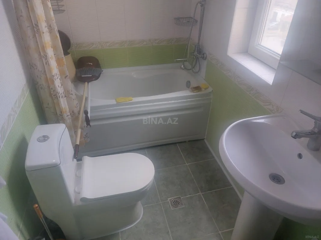 Kirayə verilir 2 otaqlı mənzil 70 m²