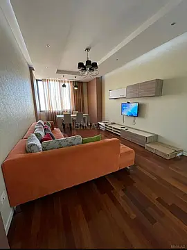 Kirayə verilir 3 otaqlı mənzil 110 m²