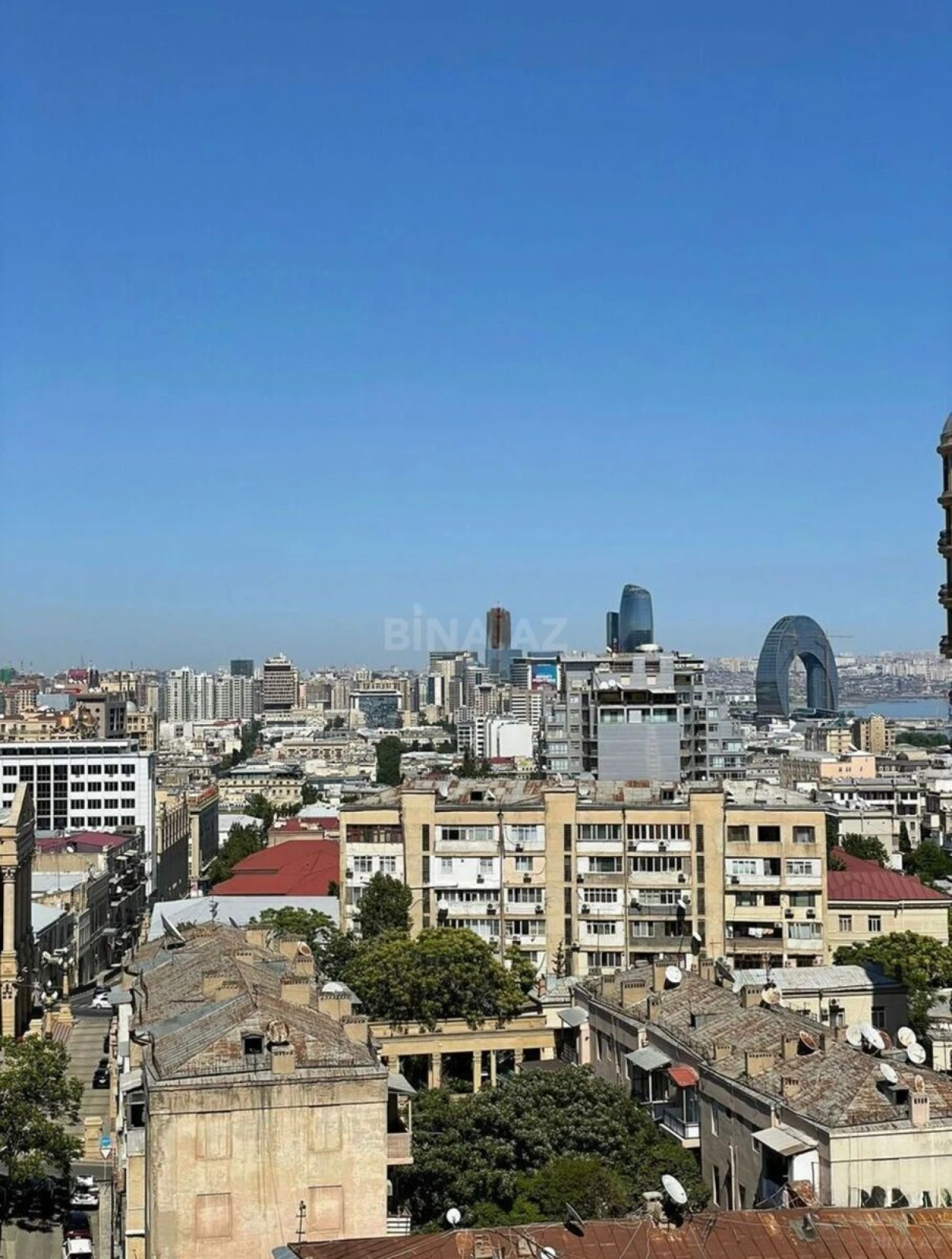 Kirayə verilir 3 otaqlı mənzil 110 m²