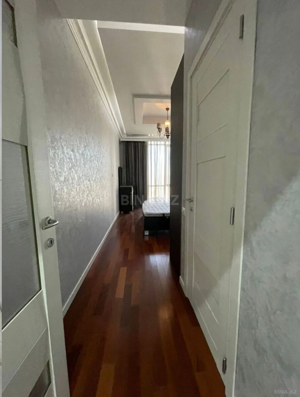 Kirayə verilir 3 otaqlı mənzil 110 m²