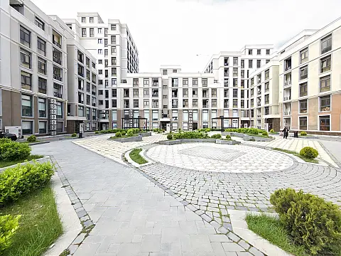 Satılır 3 otaqlı mənzil 104.2 m²