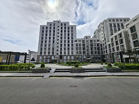 Satılır 3 otaqlı mənzil 104.2 m²