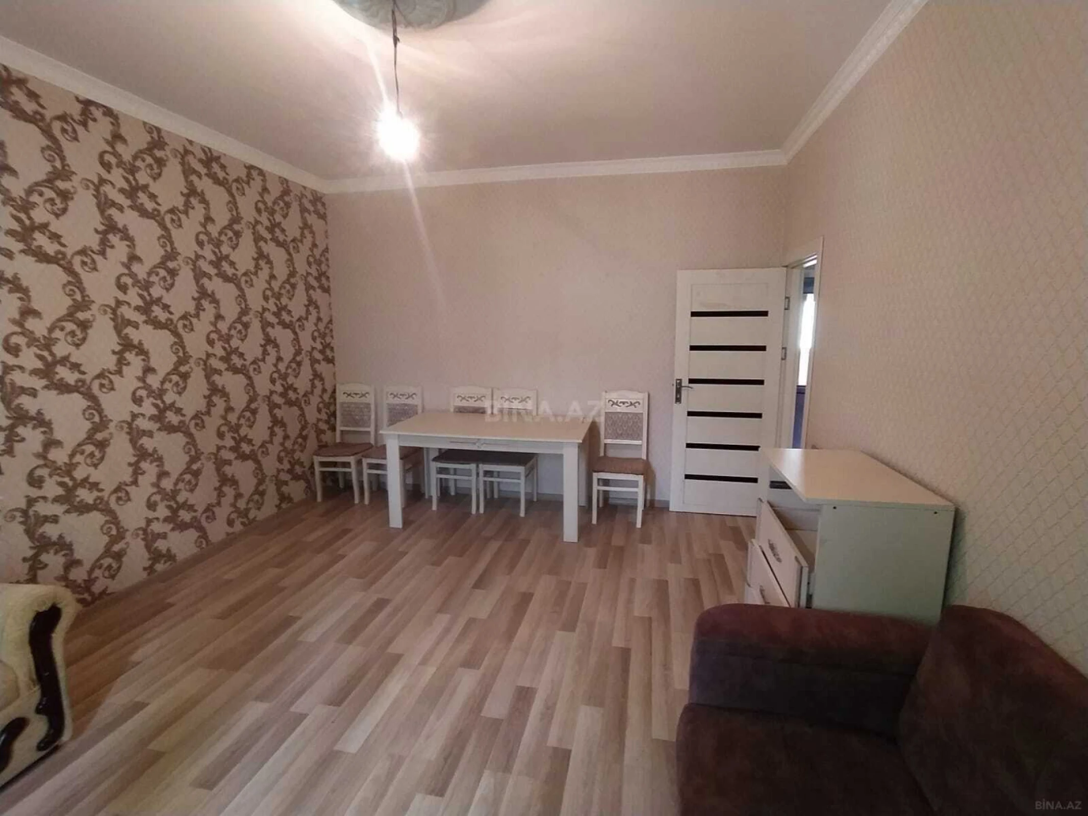 Kirayə verilir 2 otaqlı mənzil 58 m²