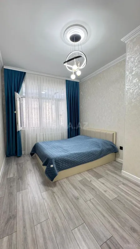 Kirayə verilir 2 otaqlı mənzil 65 m²