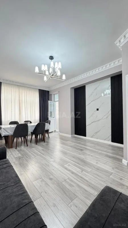 Kirayə verilir 2 otaqlı mənzil 65 m²