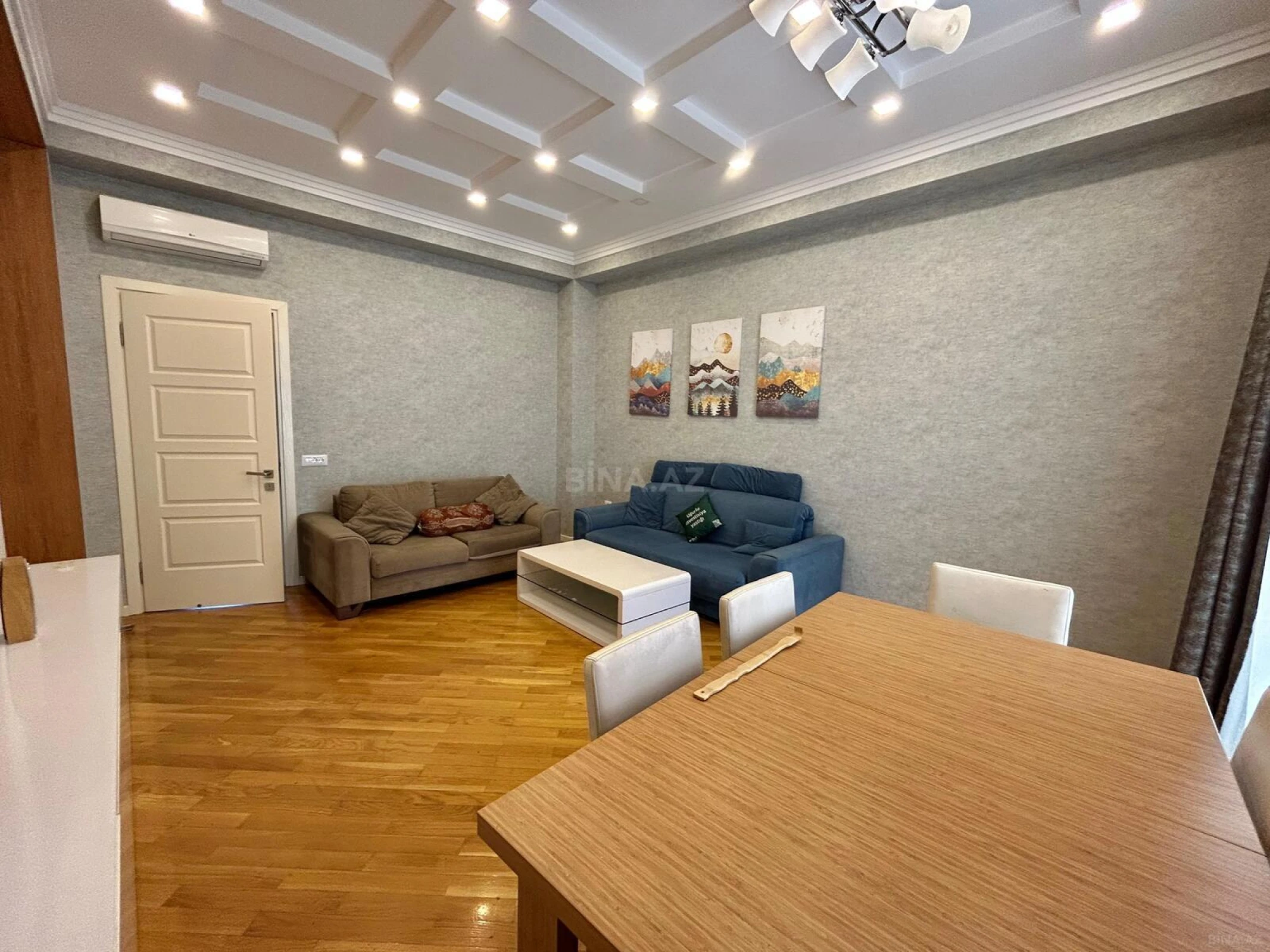 Kirayə verilir 3 otaqlı mənzil 132 m²