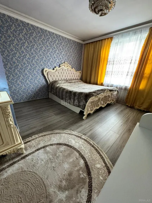Satılır 2 otaqlı mənzil 70 m²