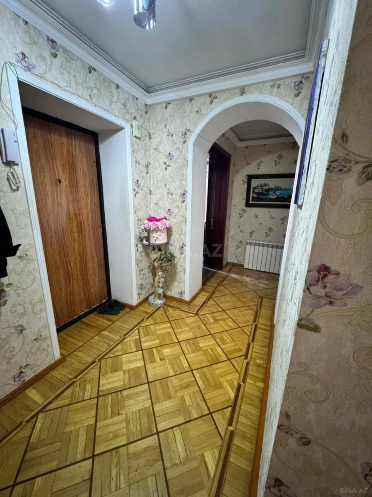 Satılır 2 otaqlı mənzil 70 m²