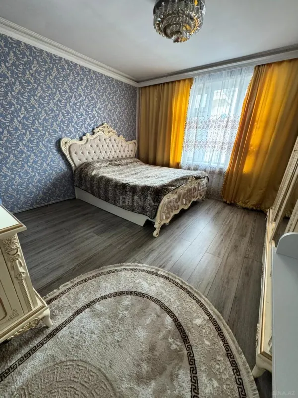 Satılır 2 otaqlı mənzil 70 m²