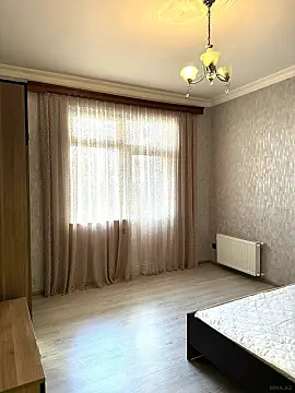 Kirayə verilir 3 otaqlı mənzil 105 m²