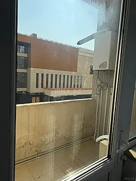 Kirayə verilir 3 otaqlı mənzil 105 m²