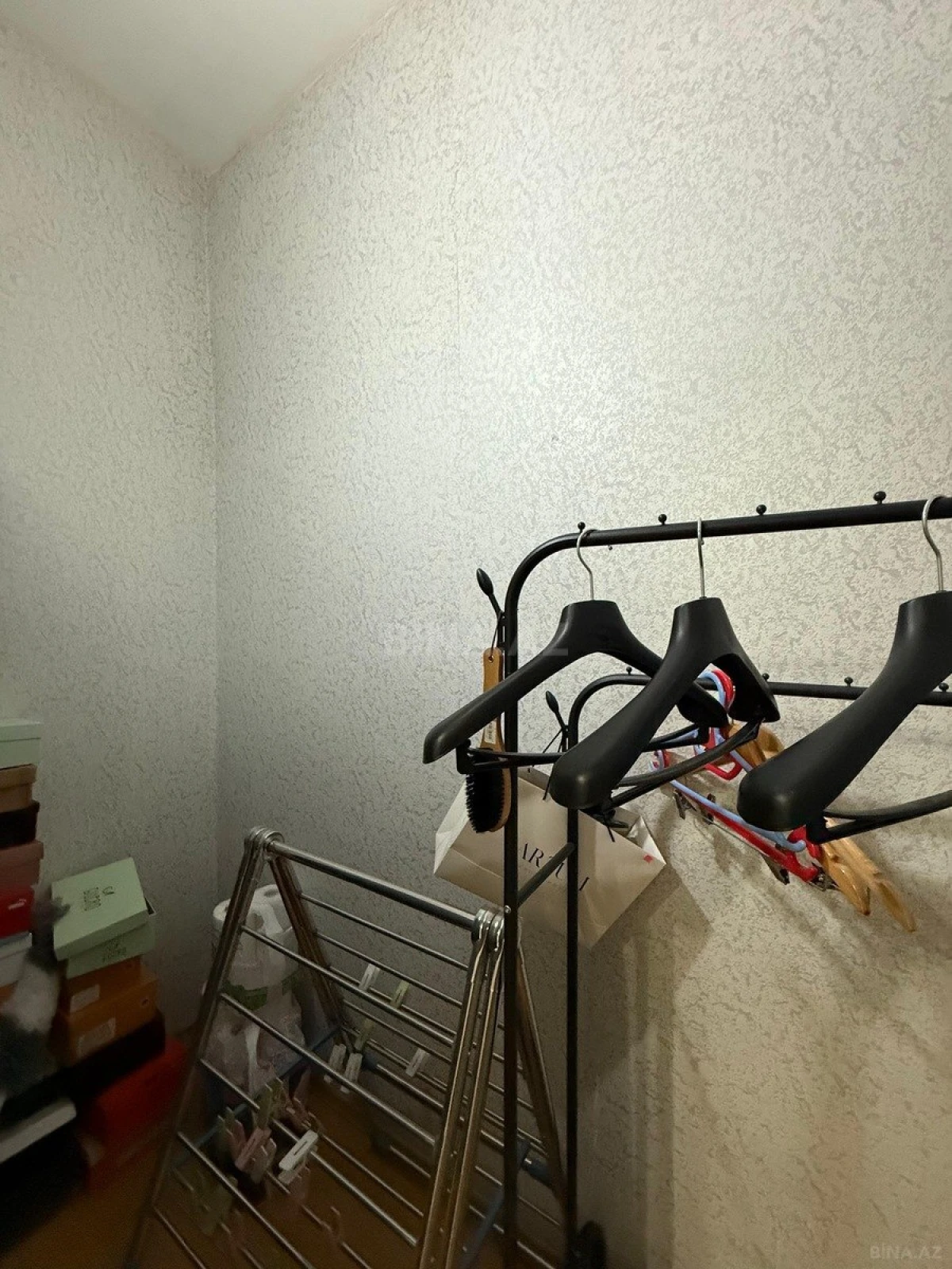 Satılır 3 otaqlı mənzil 133 m²