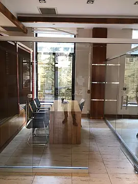 Kirayə verilir obyekt 220 m²