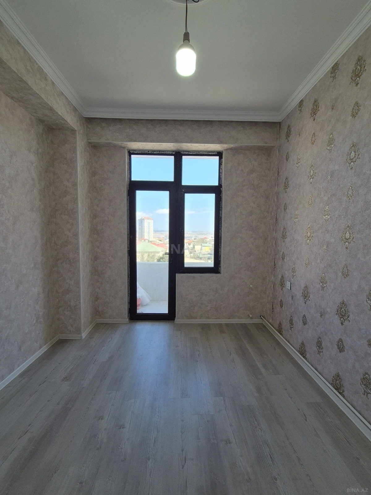 Satılır 3 otaqlı mənzil 58 m²