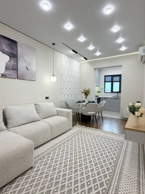 Kirayə verilir 3 otaqlı mənzil 110 m²
