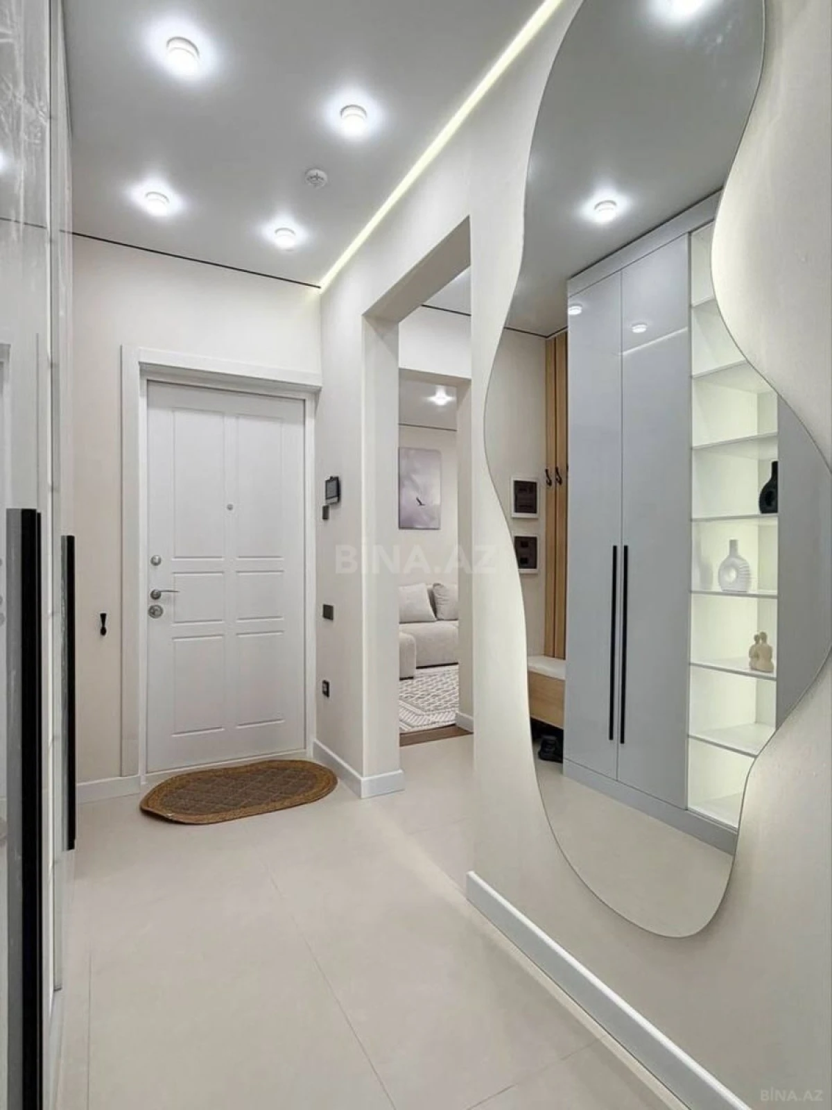 Kirayə verilir 3 otaqlı mənzil 110 m²