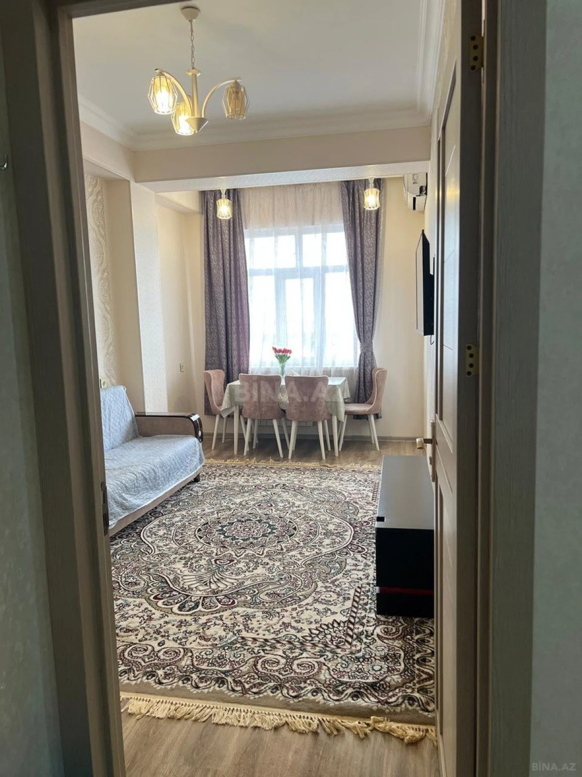 Kirayə verilir 2 otaqlı mənzil 48 m²