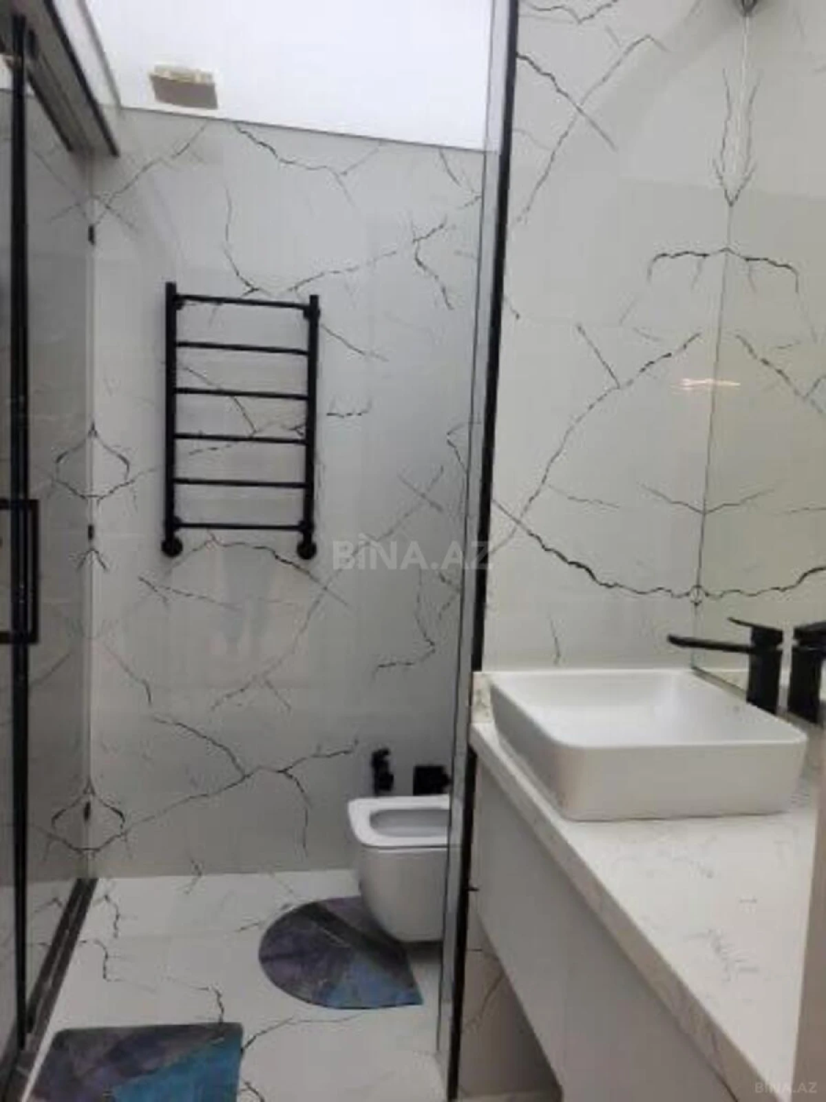 Kirayə verilir 2 otaqlı mənzil 70 m²