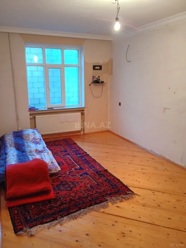 Satılır 2 otaqlı mənzil 45 m²