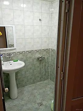 Satılır 2 otaqlı mənzil 45 m²