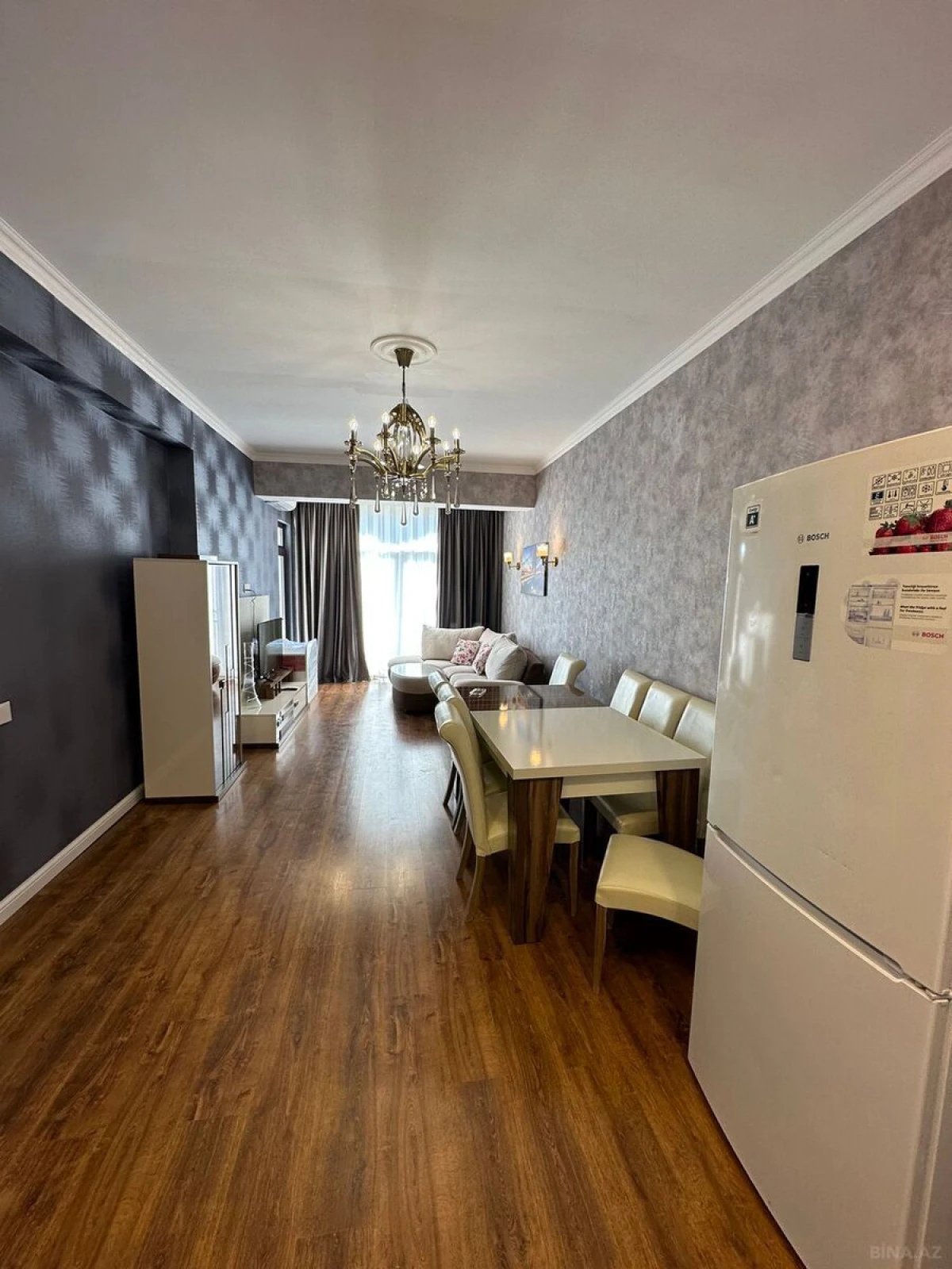 Kirayə verilir 2 otaqlı mənzil 75 m²
