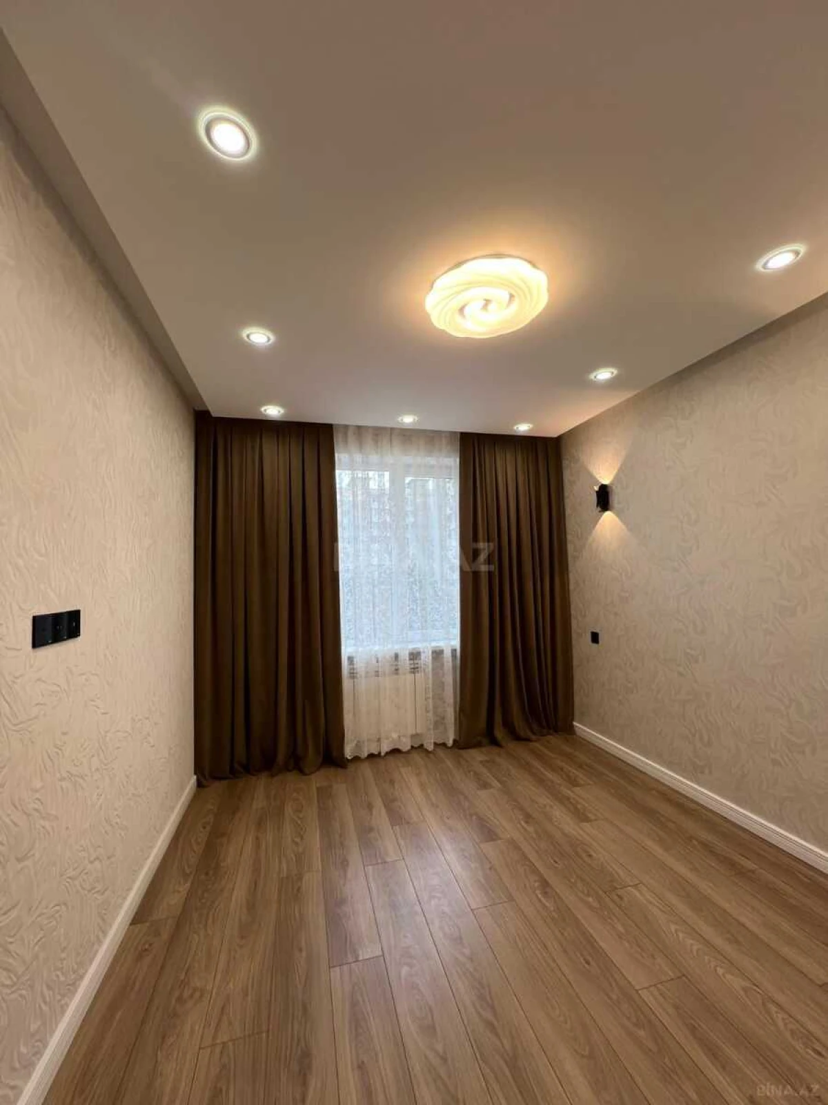 Satılır 3 otaqlı mənzil 65 m²