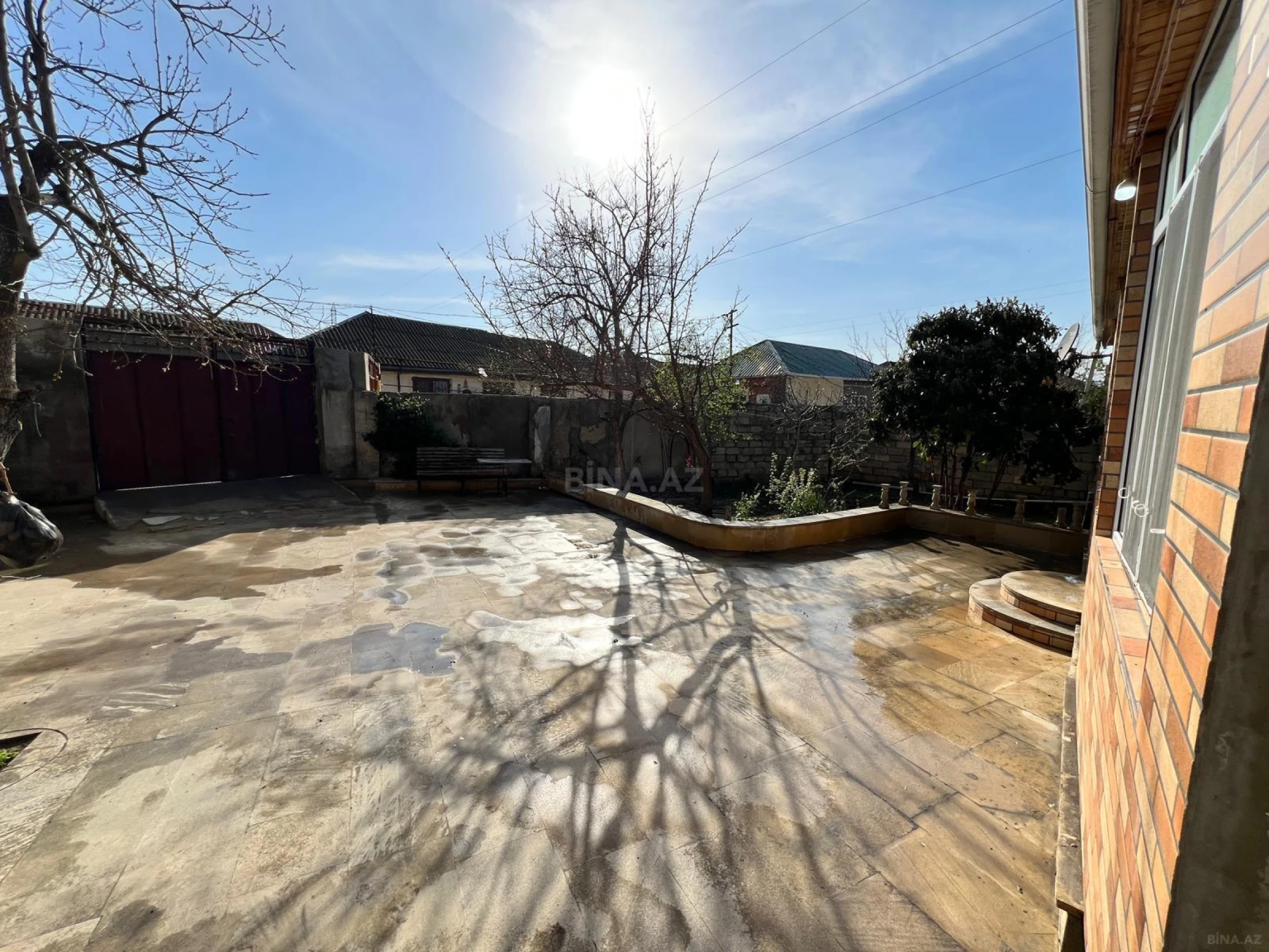 Satılır 3 otaqlı həyət evi 120 m²