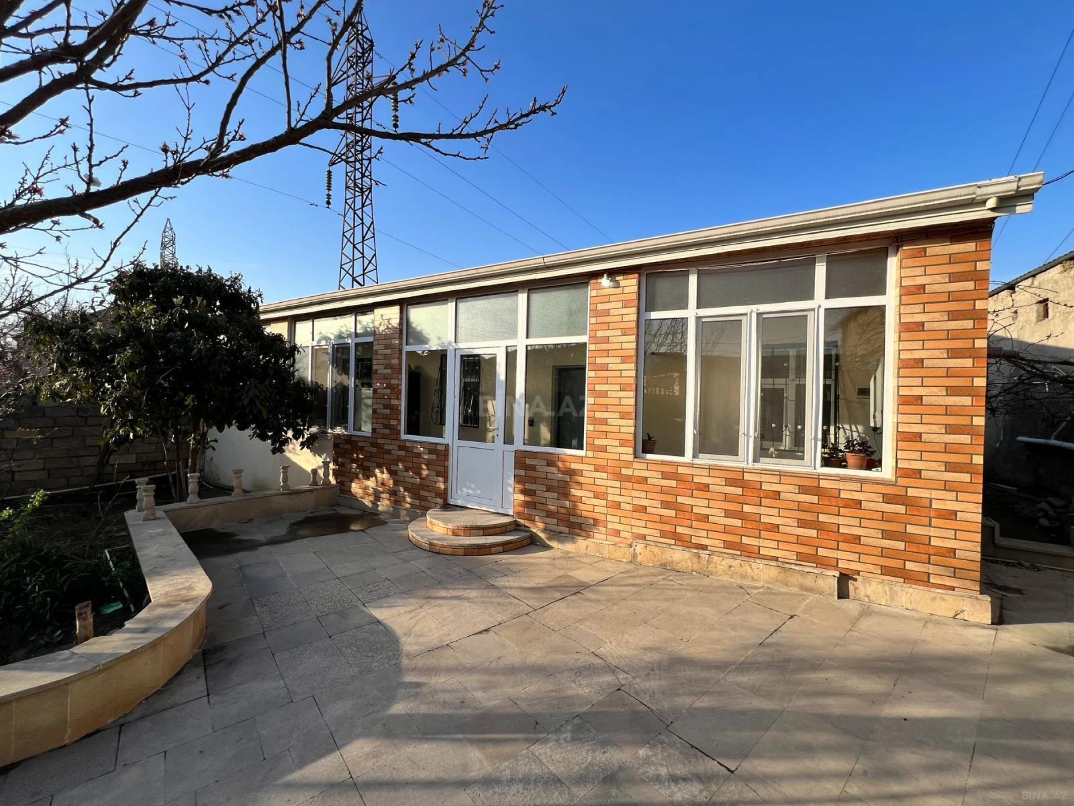 Satılır 3 otaqlı həyət evi 120 m²